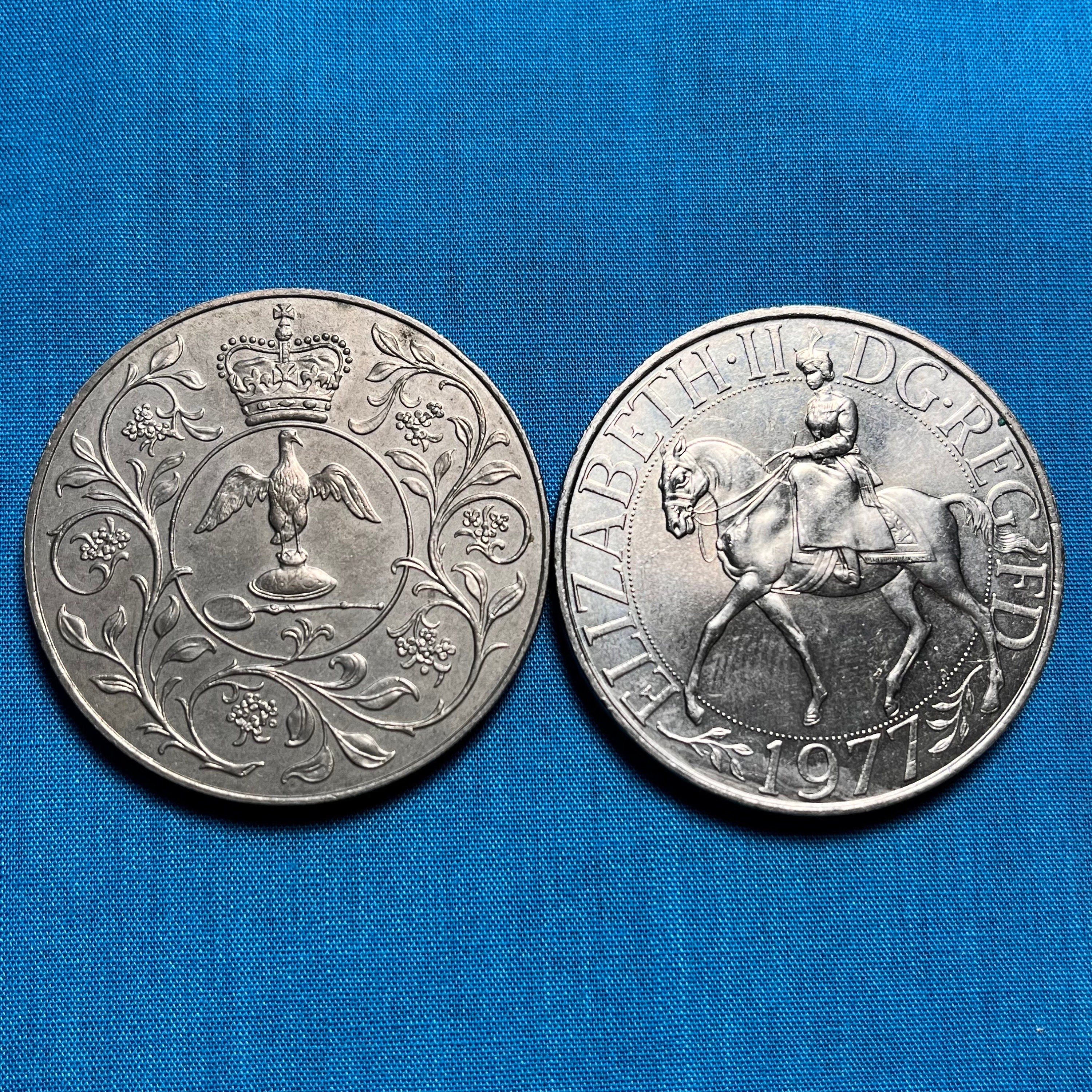 Silver Jubilee of Reign Queen Elizabeth II Commemorative, High
