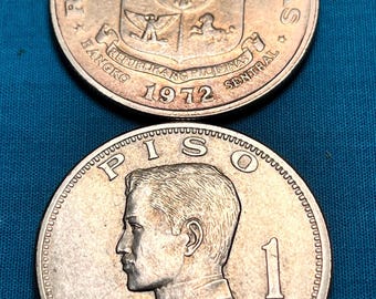 One FIRST Year (1972) Issue Large PHILIPPINES Piso Coin Featuring Filipino Coat of Arms—FREE Shipping/Limited Availability!