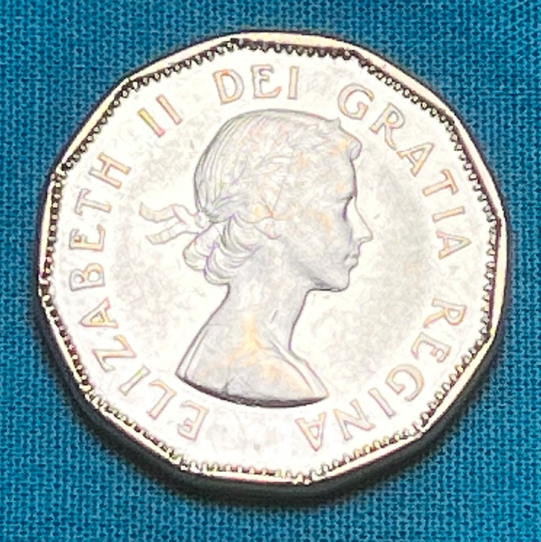 FIRST YEAR (1953) Issue Brilliant UNCIRC. Dodecagonal Canadian