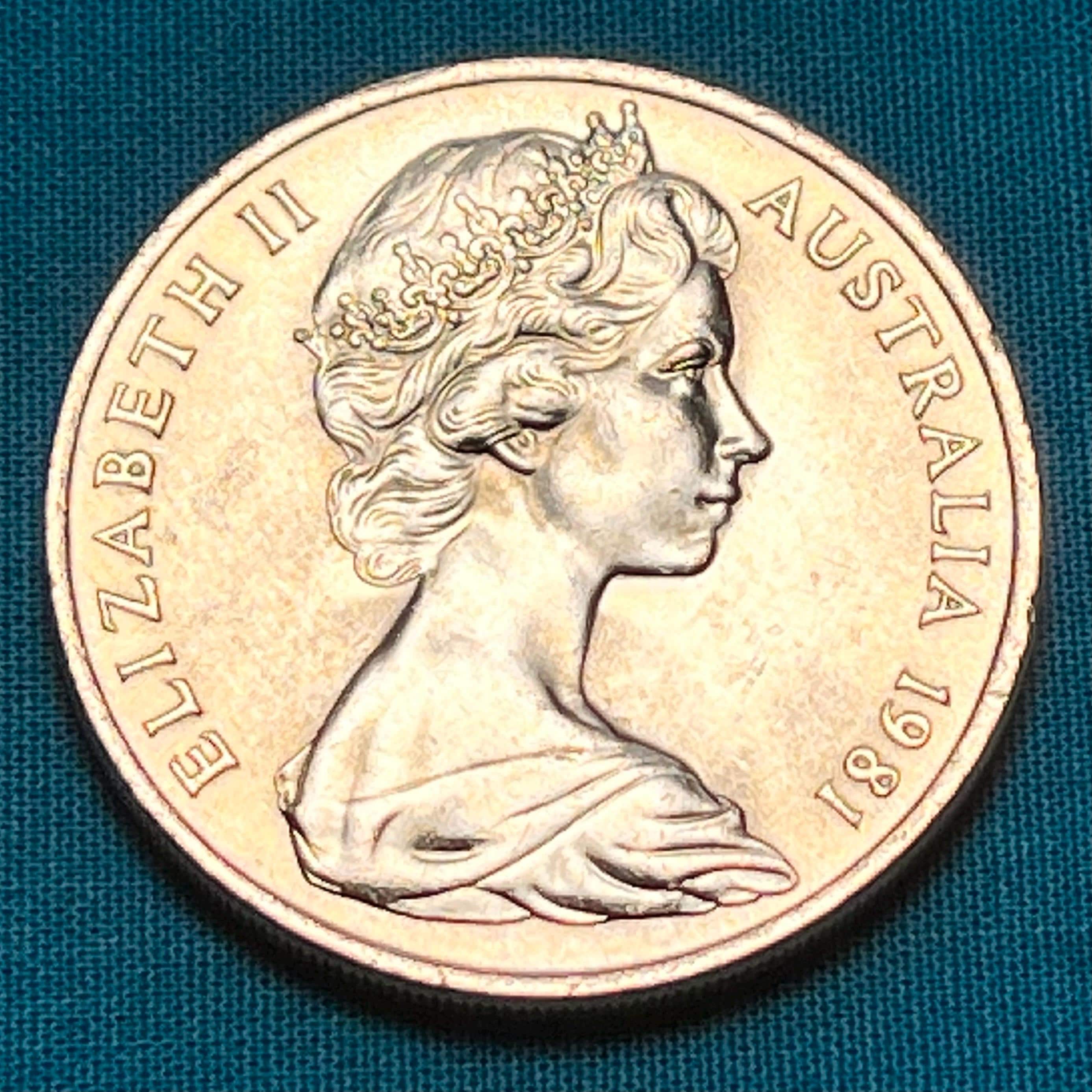 ONE Duck-bill Platypus-themed Large AUSTRALIAN 20 Cent Coin