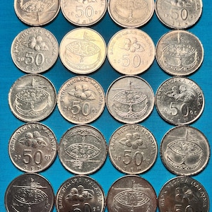 Full Tube (20) MALAYSIAN 50 Sen Text-Inscribed Coins Featuring Ceremonial Kite—Limited Availability!
