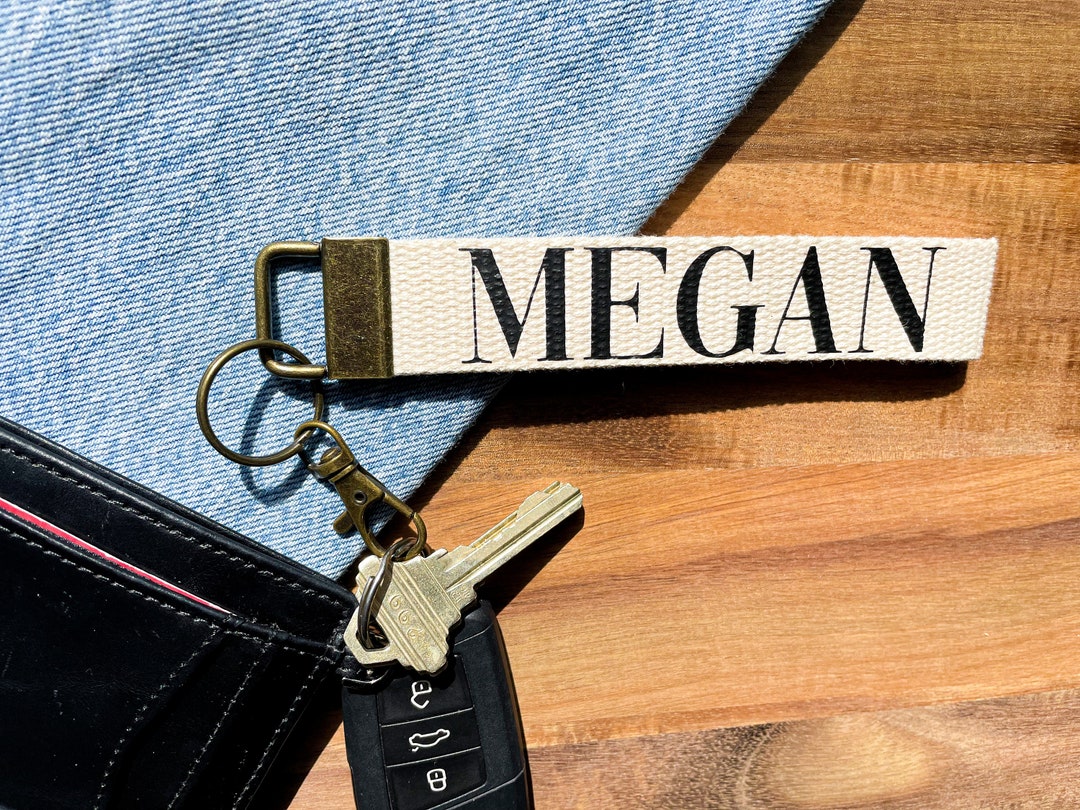 Personalized Handmade Keychain: Custom Text, Name, Lyrics, Quotes - Etsy