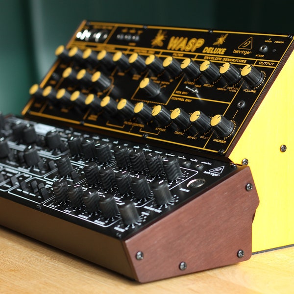 Wooden side panels / stands for Behringer synthesizer modules (K-2, Pro-1, Wasp, Neutron, Cat and Model-D)