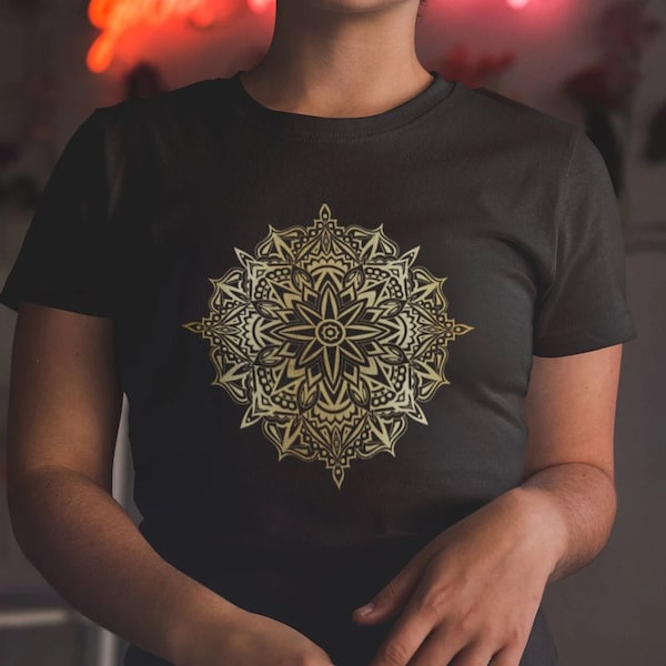 Goldenes Mandala T-shirt Damen Alternativ Spiritual Shirt Frau Yoga Festival Blume Buddha Tshirt Tshirt