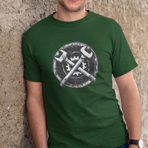 Mechaniker T-Shirt, Schraubenschlüssel Shirt, Geschenk für Handwerker, Vintage Werkzeug Design, Schrauber Shirt Männer, Monteur Fun Shirt