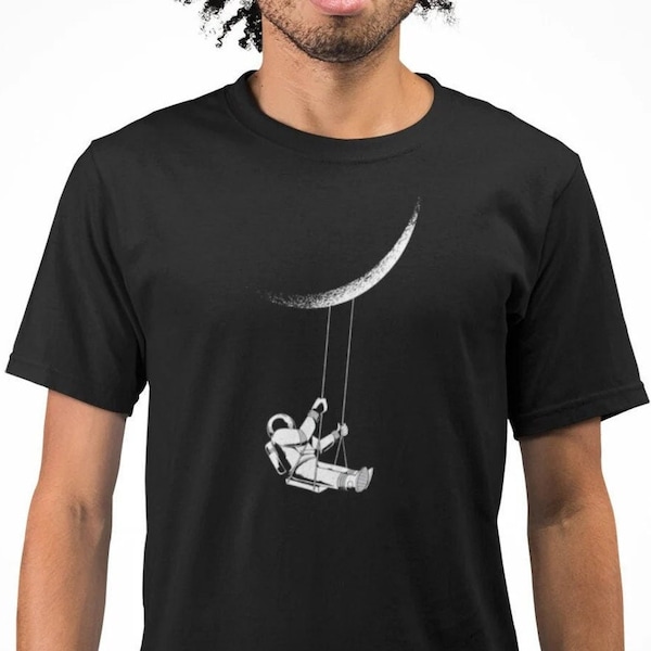 T-Shirt Herren Astronaut schaukelt am Mond lustig Grafik Shirt Mann Geschenk Geburtstag witzig Tshirt