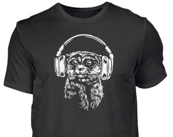 Meerkat with headphones men's t-shirt animal motif funny graphic shirt man gift birthday funny print t-shirt music Africa animals