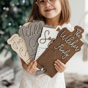 Gepersonaliseerde groeimeter voor kinderen / kraamcadeau / houten kindermuurdecoratie / gezinsgroeimeter / hoogtemeter voor kinderen