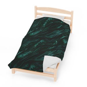 Dragon Scales Blanket - Green Velveteen Plush Blanket, Gaming Blanket,Cozy Throw, Unique Home Decor, Fantasy Blanket, Christmas Gift
