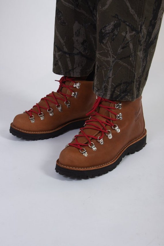 Danner Mountain Light Cascade Ee Sizes Etsy
