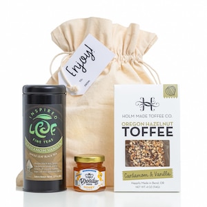 Cardamom & Vanilla Toffee and Tea Bundle, Made in Oregon Gift Set