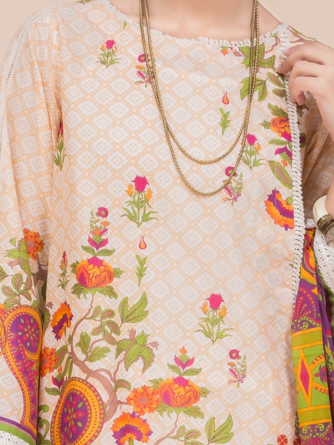 Pakistani Indian Desi Fancy Ready Made Shalwar Kameez Designer Almirah