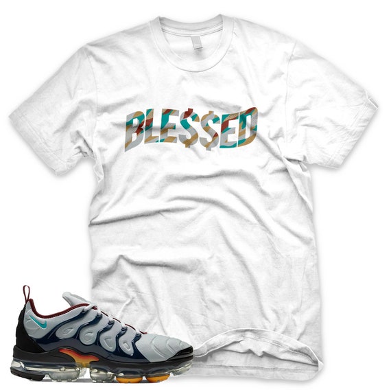 Sneaker Shirt Nike Vapormax Plus 
