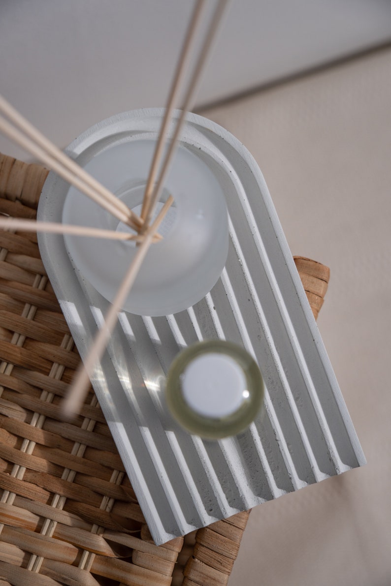 Bandeja de hormigón/Bandeja de cemento/Bandeja decorativa/Bandeja de arco iris/Bandeja de hormigón de arco/Decoración minimalista/Bandeja de baratijas/Decoración moderna para el hogar/Nuevo regalo para el hogar imagen 3