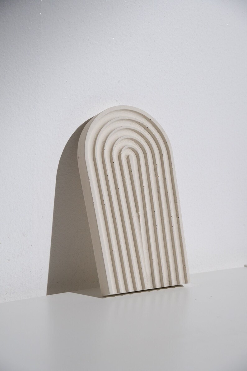Bandeja de hormigón/Bandeja de cemento/Bandeja decorativa/Bandeja de arco iris/Bandeja de hormigón de arco/Decoración minimalista/Bandeja de baratijas/Decoración moderna para el hogar/Nuevo regalo para el hogar Cream brûlée