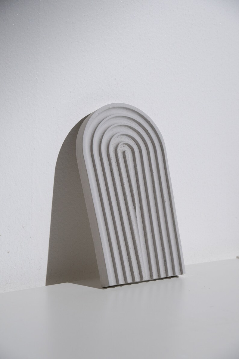 Bandeja de hormigón/Bandeja de cemento/Bandeja decorativa/Bandeja de arco iris/Bandeja de hormigón de arco/Decoración minimalista/Bandeja de baratijas/Decoración moderna para el hogar/Nuevo regalo para el hogar Cloud Grey