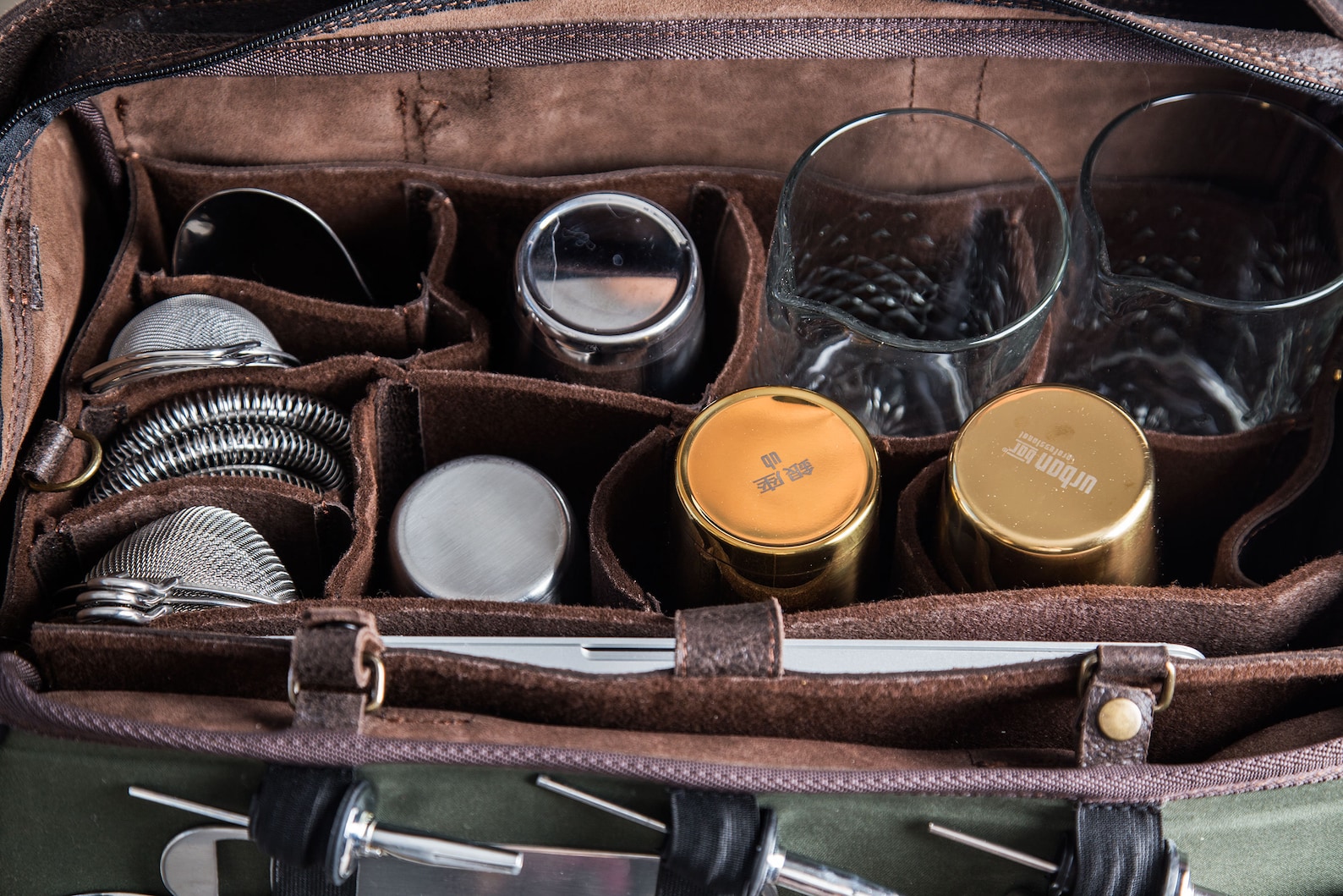 Big Bartender Bag, Leather Bartender Bag, Bar Accessories, Bartender