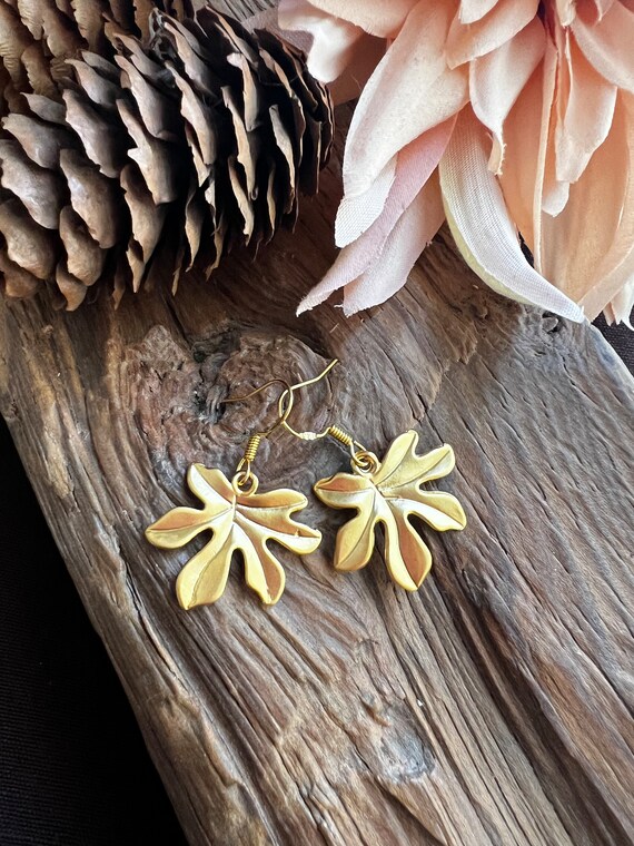 Elegant Gold Jewelry, Gold Boho Earrings, Elegant Earrings, Minimalist Earrings, Bridesmaid Gift, Christmas Gift, Gift for her, Gold Earring