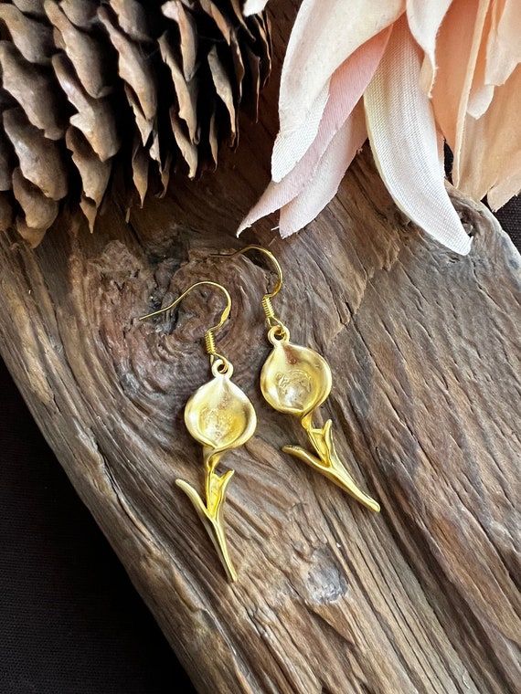 Elegant Gold Jewelry, Gold Boho Earrings, Elegant Earrings, Minimalist Earrings, Bridesmaid Gift, Christmas Gift, Gift for her, Gold Earring