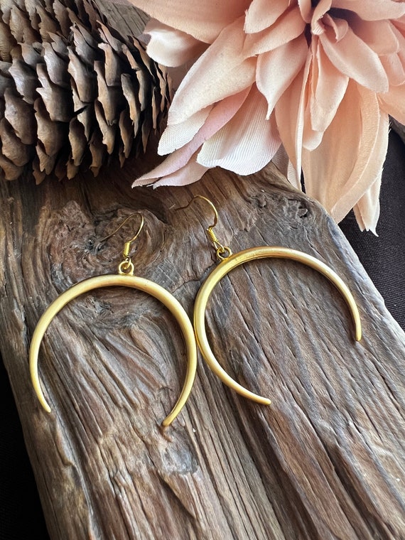 Elegant Gold Jewelry, Gold Boho Earrings, Elegant Earrings, Minimalist Earrings, Bridesmaid Gift, Christmas Gift, Gift for her, Gold Earring