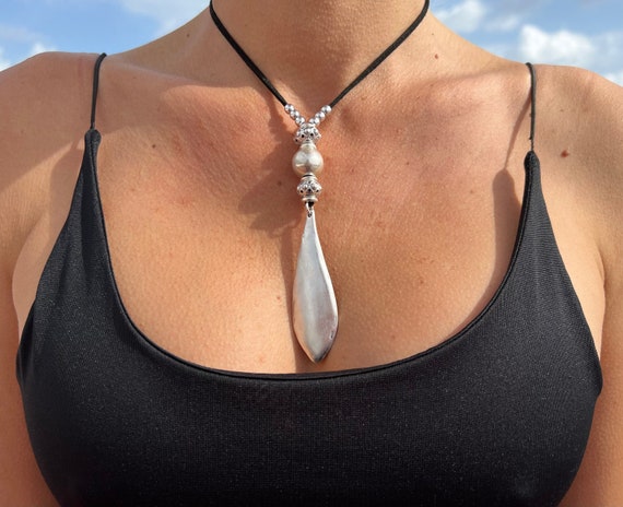 Long Pendant Necklace, Statement Bohemian Necklace, Leather Necklaces for Women, Boho Necklace, Leather Cord Necklace, Long Necklace Boho