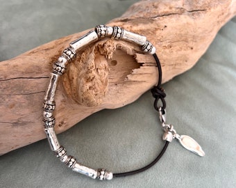 Boho Leather Anklet, Silver Wing Charm, Summer Beach Jewelry, Minimal Bohemian Piece