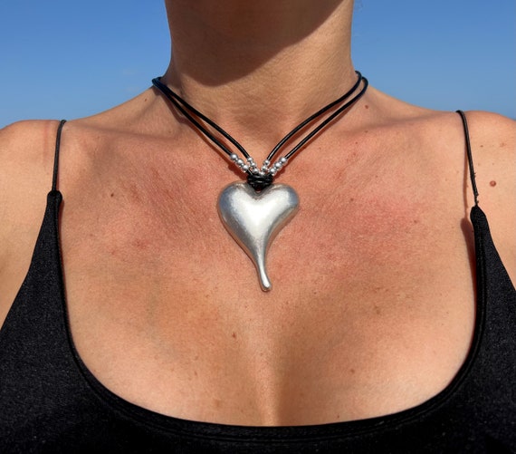 Heart Choker Necklace, Handmade Leather Jewelry, hippie jewelry, bohemian necklaces, leather necklaces, boho jewelry, women necklace