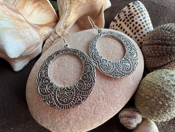 Silver Boho Dangle Hoop Earrings, Moroccan Style Jewelry, Handmade Boho Earrings, Decorate Ring, Statement Earrings, Unique Gift