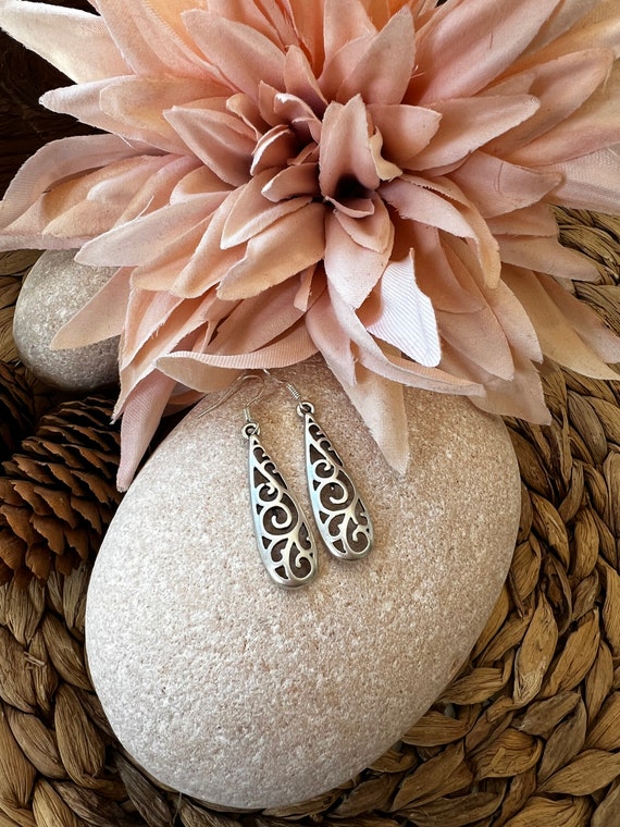 BOHO Jewelry, Boho Chic Fashion Jewelry, Boho Chic Earrings, Boho Earrings, Bohemian Jewelry, Bohemian Earrings, BOHO Silver Dangle Earrings