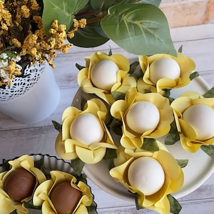 Mini  Cupcakes Liner Yellow Flowers Wrapper