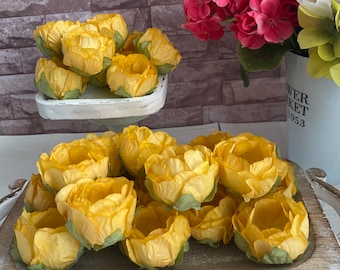 Wedding Yellow Roses Wrapper for Holding Chocolate Decorations