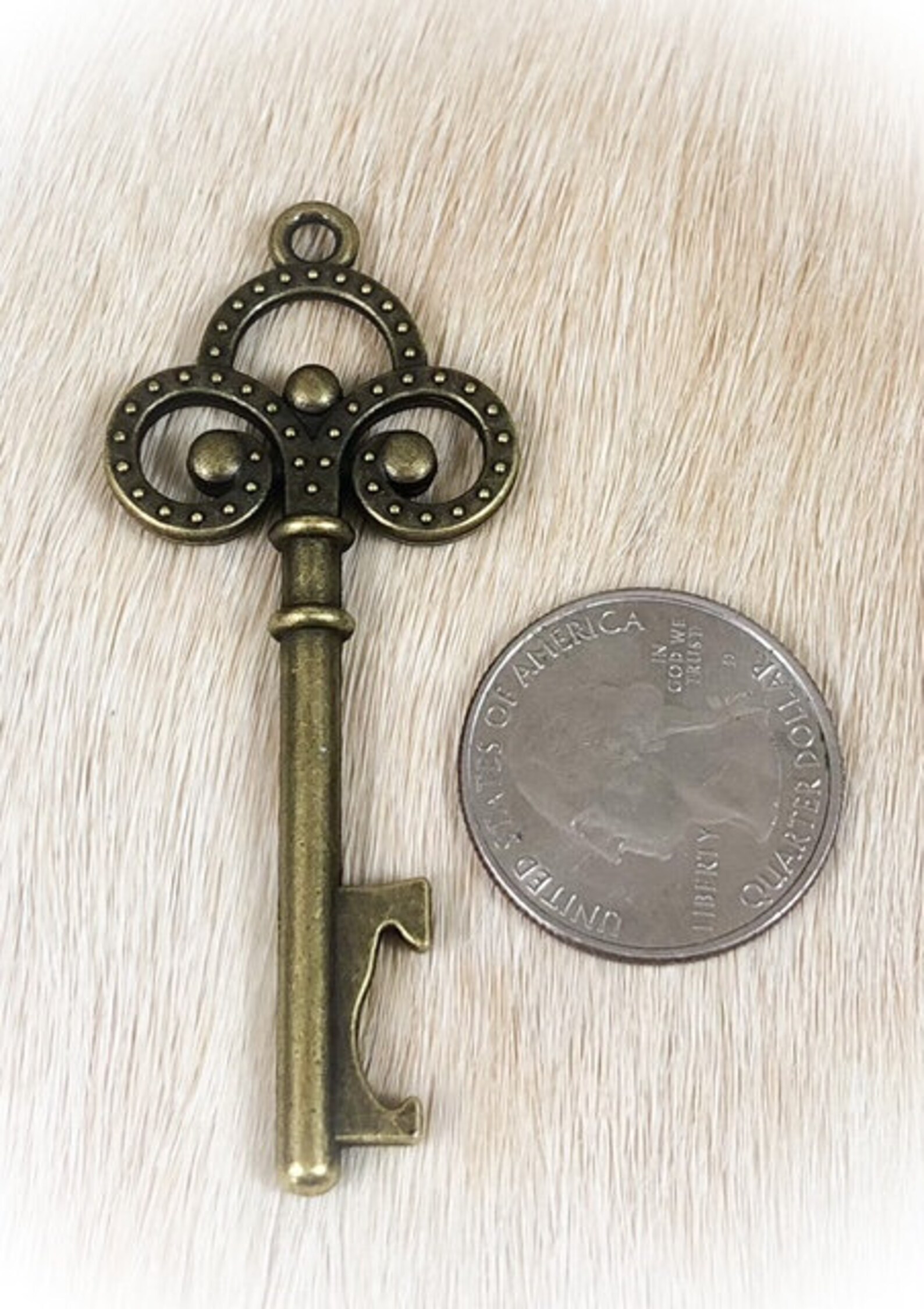 1 Pcs 65x28mm Antiqued Bronze Bronze Charm Bronze Key Etsy