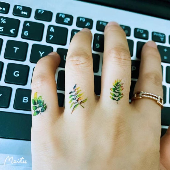 2 kleine temporäre Tattoos / Kräuter Tattoos / kleine Blätter Etsy