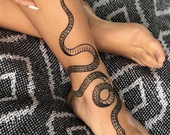 70 Sexy Thigh Tattoos for Women in 2023  The Trend Spotter