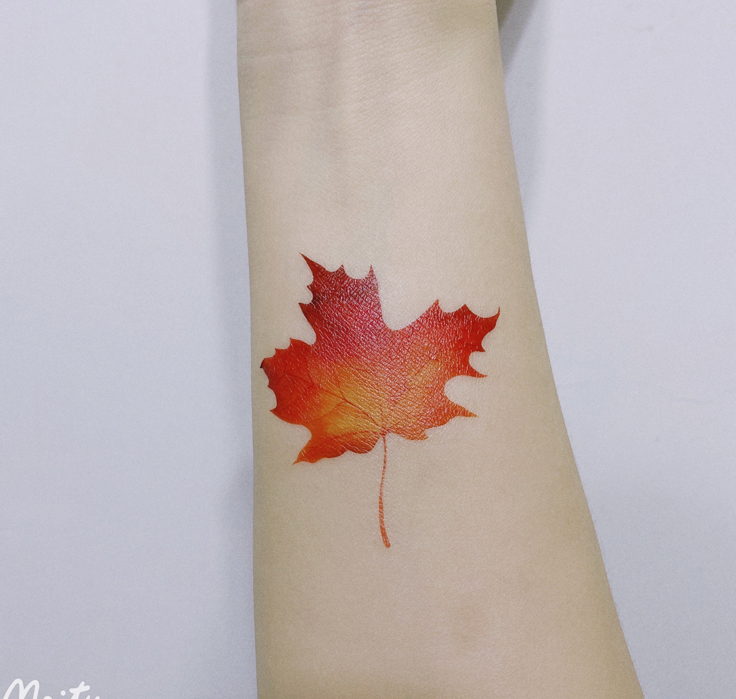 Tattly Pairs Maple Leaf Tattoo – Growing Tree Toys