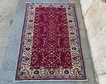 Handgemaakt wollen dorpstapijt (114 cm x 168 cm)