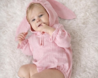 Easter Bunny muslin baby romper, Bubble romper with hood and Bunny ears, Organic cotton baby outfit.