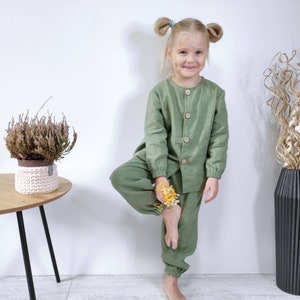 Linen baby set shirt and pants, Scandinavian rustic style linen kids clothing. Organic baby clothes, flax wear, pant and long sleeve shirt.