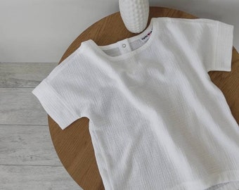 White muslin t-shirt for baby boy or girl, basic double gauze shirt, organic baby clothing, summer cotton clothes, unisex boho top.