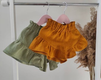 Handmade baby girl natural linen ruffle shorts, Sustainable toddler clothing summer beachwear, Rustic boho style, Eco-Friendly Fashion