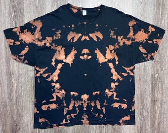 Spooky Reverse Tie Dye - 4XL Fruit of the Loom T-shirt