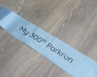 Fascia personalizzata per celebrare i traguardi raggiunti nella corsa: 50ª, 100ª, 250ª, 300ª corsa - Regalo personalizzato per i corridori