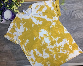 Custom Acid Wash Tie Dye T-Shirt: Distressed Vintage Style