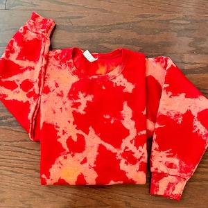 Acid Wash Sweatshirt: Distressed Vintage Style, Large Size