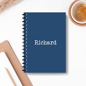 Gepersonaliseerde dagboek: aangepaste tekst, 55 kleuren, spiraalvormig of hardcover