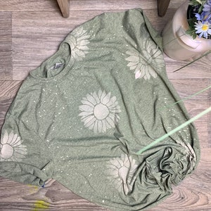 Bleached Sunflower Tee: Distressed Vintage Style T-Shirt