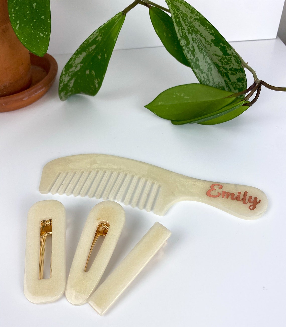 Custom Resin Hair Clip and Comb Set Bridesmaid Gift Etsy