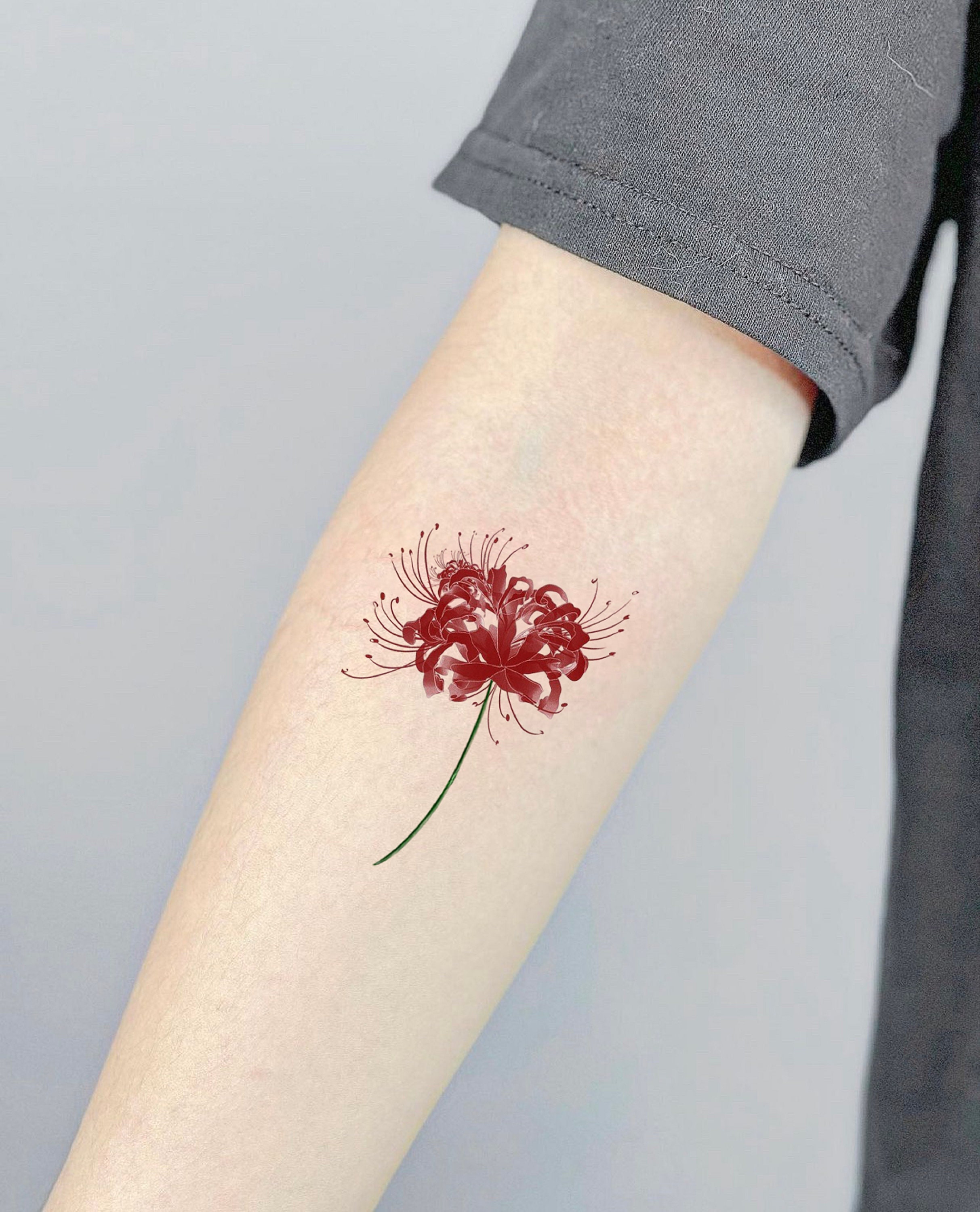 20 Beautiful Spider Lily Flower Tattoo Design Ideas For Females   EntertainmentMesh
