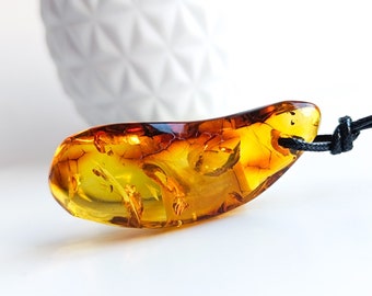 Adjustable Natural Baltic Amber Pendant, Amber Pendant, Unisex Amber Pendant, Protection Pendant, Birthstone Healing Amber