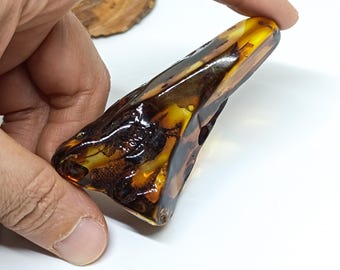 Large Amber Stone, Natural amber stone, unique shape amber, polished amber stone, Collector's Piece,DECORATION or for Amber Jewelry making